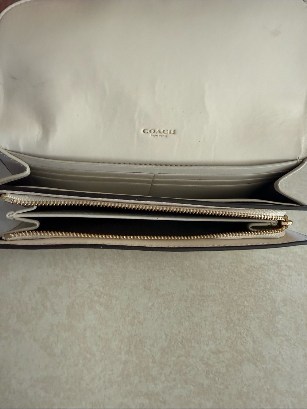 Coach Signature Canvas Crossbody Bag in Khaki/Chalk with Matching Wallet EUC - Picture 12 of 15